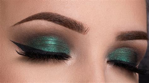 Black and Green Makeup