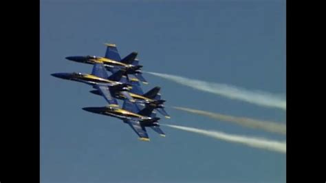 Blue Angels' Aerial Performance Over Hawaii