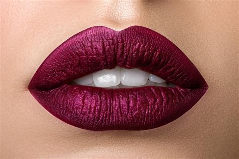 Bold Berry Lips