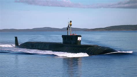 Borei class submarine image 10