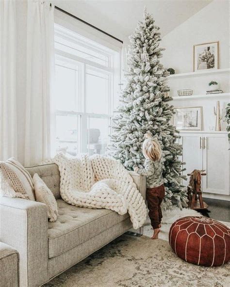 Bright Winter Home Decor Ideas