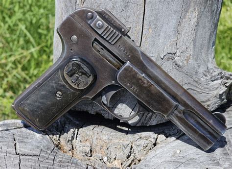 Browning Pistol Gallery 1