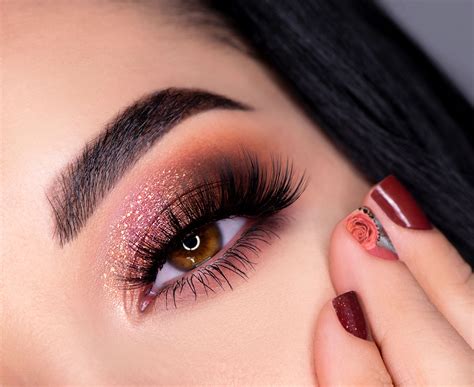 Burgundy Eyeshadow Look 3