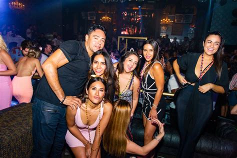 Cabo nightlife and clubbing