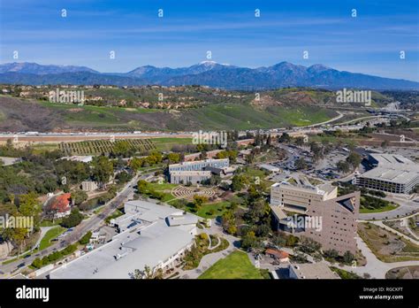 Cal Poly Pomona Academic Calendar and Campus Resources