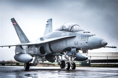 CF-188 Hornet cockpit