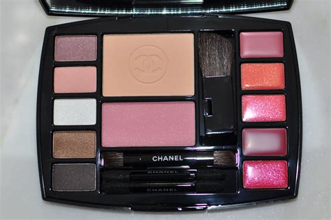 Chanel Makeup Palette Essentials