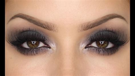 Charcoal Eye Makeup Look