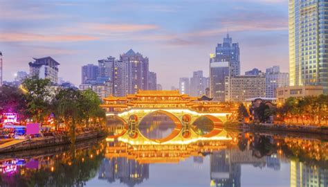 Chengdu's Historic Jinli Street