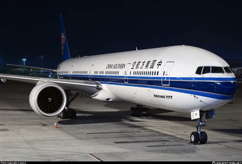 China Southern Airlines Boeing 777-300ER