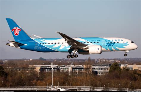 China Southern Airlines Boeing 787-8