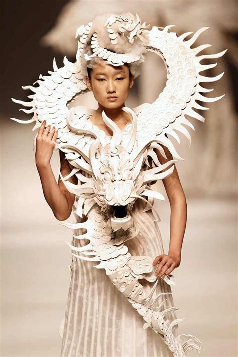 Chinese Fashion Designers