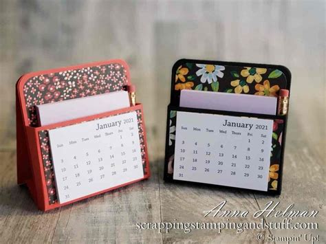 choosing small desk calendar