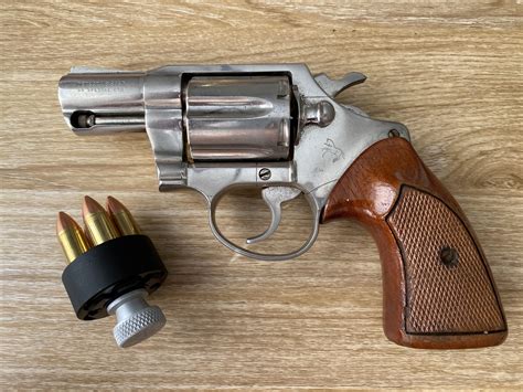 Colt Detective Revolver 4