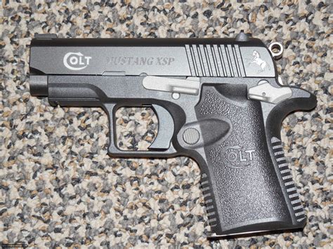 Colt Mustang Pocketlite