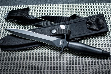 Combat knife gallery 4