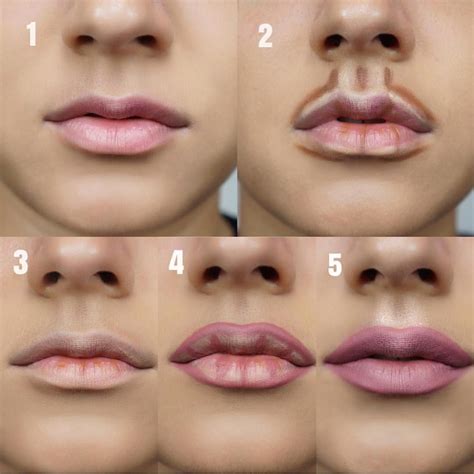 Contouring the Lips