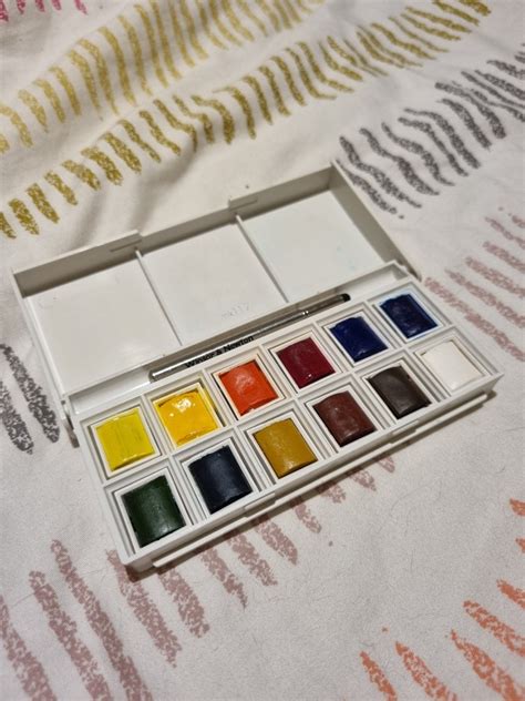 Cotman Acrylic Travel Palette