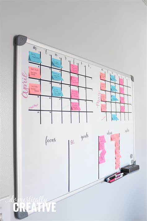 Creating a whiteboard calendar for daily scheduling