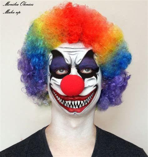 Creepy clown makeup