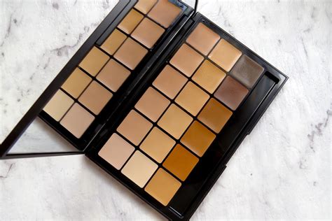 Custom Color Foundation Palette