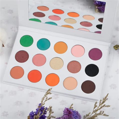 Custom Eyeshadow Palette