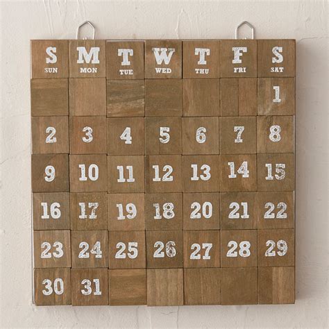 Customizing Your Wooden Calendar