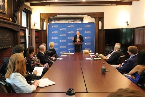 Douglas Mackinnon meeting with politicians