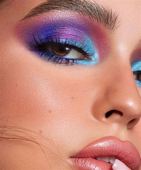 Dramatic, Smoky Eyes with a Pop of Color