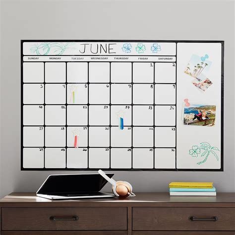 Dry wipe calendar for office use