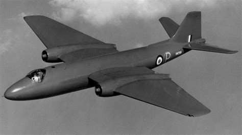 English Electric Canberra Specifications