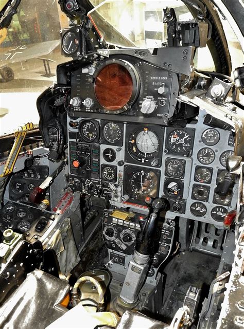 F-4 Phantom Cockpit Design