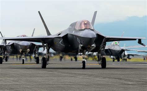 Fifth-Generation Stealth Fighter