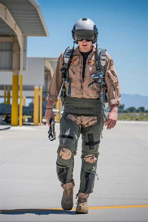 Fighter Jet Pilot Outfit Benefits