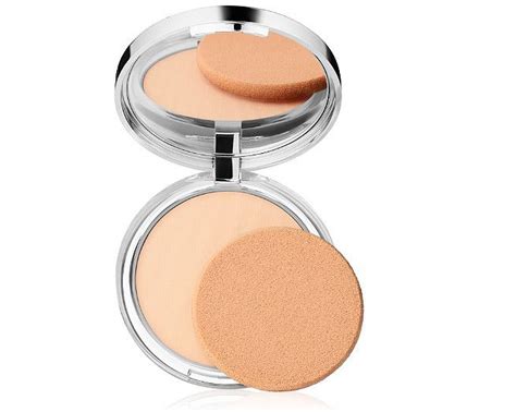 Finishing Powder with Clinique Sculpting Palette