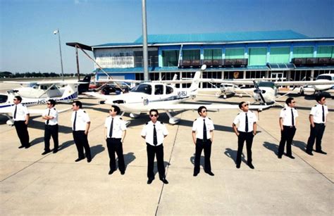 Flying Schools