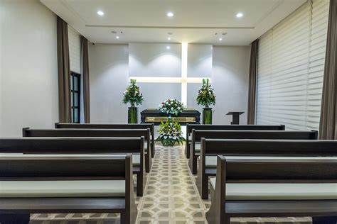 funeral chapels image