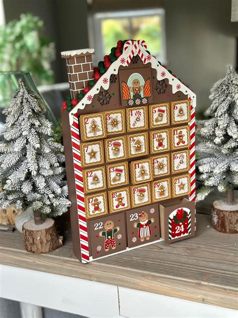 Gingerbread House Advent Calendar Decorating Ideas