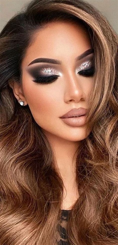 Glamorous Eye Look