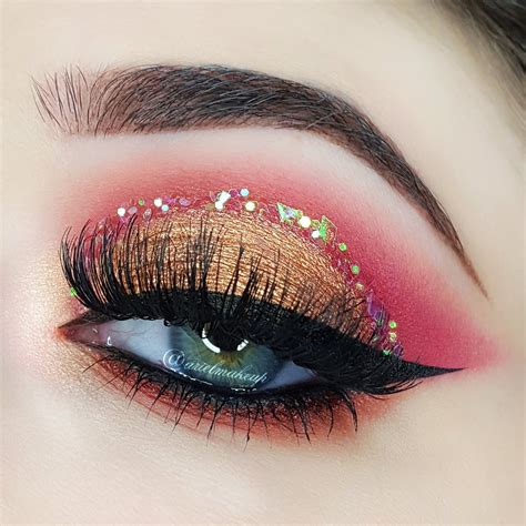 Glitter Eye Makeup Look