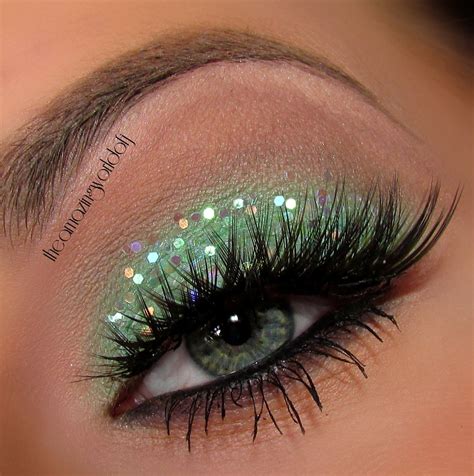 Glittery Eyes Blue Green Look