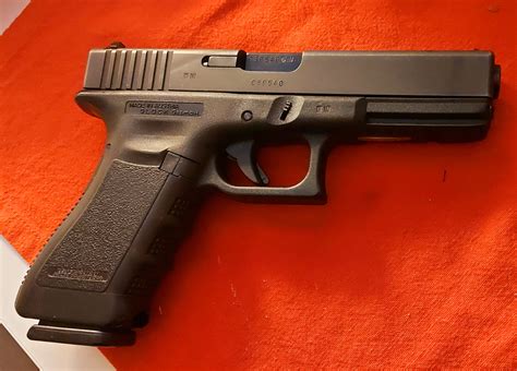 Glock 17 Image 3