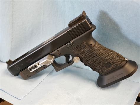 Glock 21 Frame Weight Reduction