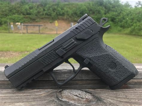 Glock's solutions for left-handed shooters