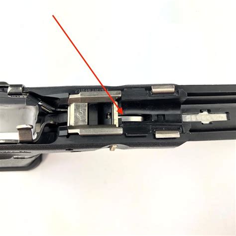 A diagram of the Glock slide lock mechanism components