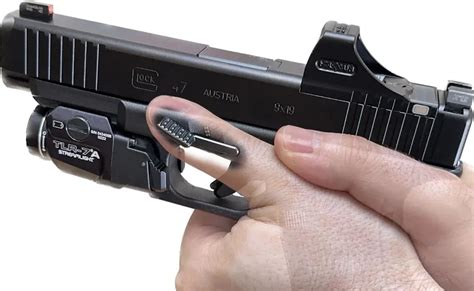 Glock Thumb Position