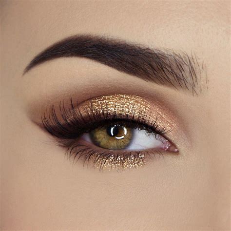 Gold Eye Shadow