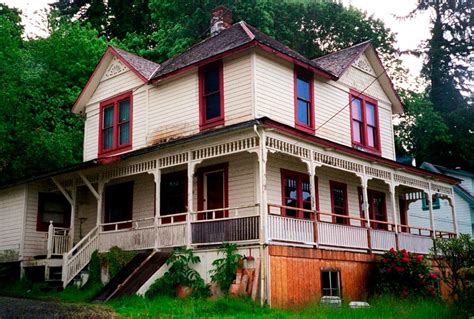 Goonies House Image 4