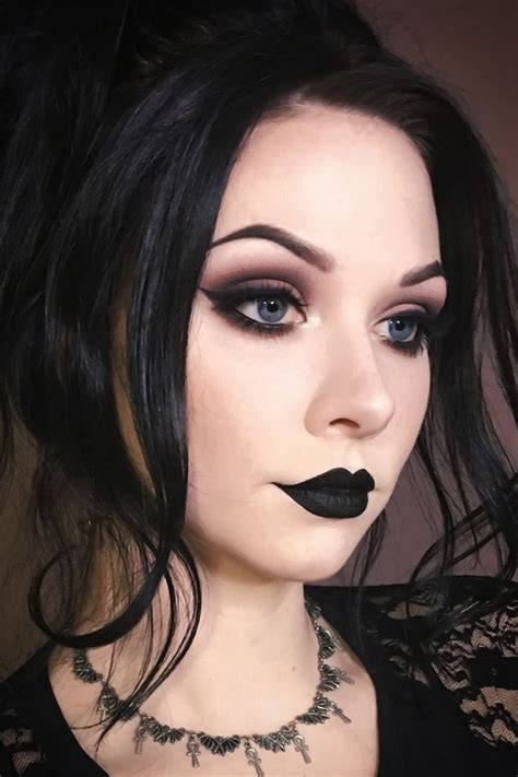 Gothic Makeup Style