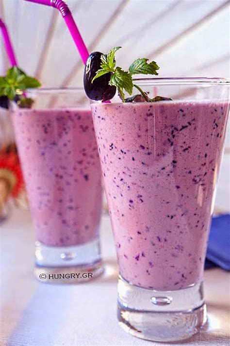 Air Chief Grapes in a smoothie